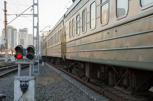 Keşlə-Biləcəri qatarının altında qalan kişi öldü