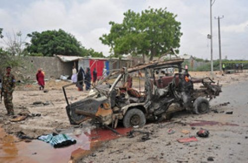 Somalidə terrorçular hərbi bazaya hücum edib, 17 hərbçi öldürülüb