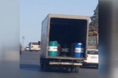 Yük avtomobili ətrafa təhlükə saçır – VİDEO