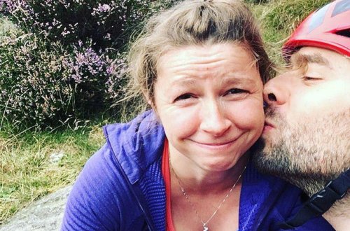 Evliliklərinin ildönümü günü üstlərinə 40 metrlik qaya düşdü - DƏHŞƏTLİ HADİSƏ - FOTO