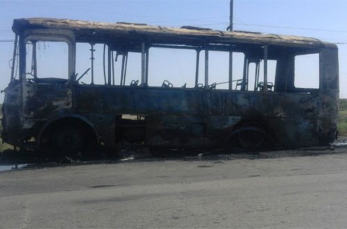 Göyçayda sərnişin avtobusu yanıb