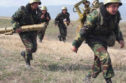 Müdafiə Nazirliyi cəbhədə baş verənlərlə bağlı məlumat yaydı