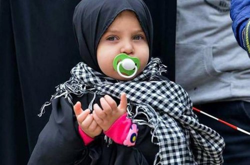 Deputatlar uşaqların dini mərasimlərdə iştirakına qarşı sərt çıxış ediblər