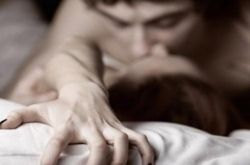 5 dost özləri üçün 1 qız çağırdı, sonra... - 15 manat söhbəti və NABRAN DƏHŞƏTİ