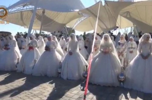 Kadırov bir gündə 199 cütlüyü evləndirdi (VİDEO)