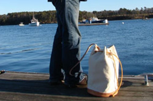 300 manat oğurlayan metroda həbs olundu