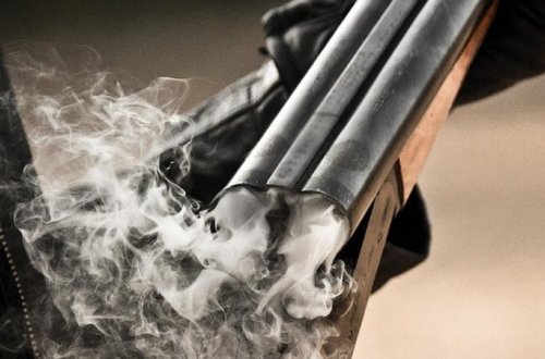 AMANSIZ QƏTL: Əvvəl arvadını, sonra qayınanasını və qayınatasını GÜLLƏLƏDİ