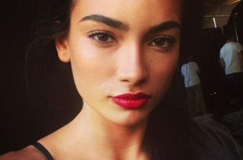 Tanımış model saunada çılpaq halda... - FOTOLAR