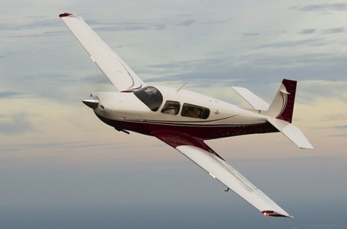 Təyyarə evin üzərinə düşüb - 3 ölü