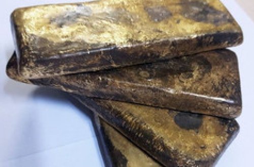 Gürcüstana 2 kq-dan artıq qızıl aparmaq istəyən Azərbaycan vətəndaşı saxlanılıb