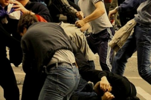 Şamaxıda kütləvi dava — Ər-arvad döyüldü (FOTO)