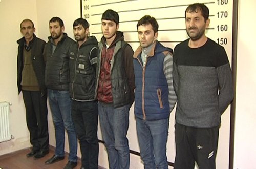 Maşın “zapçast”ı oğurlayan dəstə tutuldu