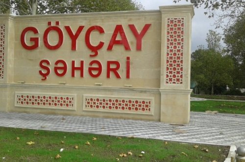 Mahmudovun adamı, icra başçısının qudası təhsildə “at oynadır”