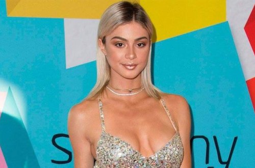 18 yaşlı qız səhvən intim videosunu paylaşdı - 14 min adam izlədi