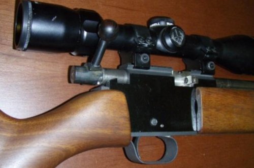 Valideynlərinin mübahisəsinə dözmədi - 22 yaşlı gənc ÖZÜNÜ GÜLLƏLƏDİ