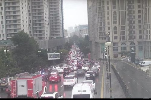 Bakının bu yollarında sıxlıqdır – FOTO