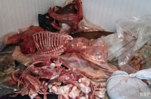 Bərdədə at əti satışının qarşısı alınıb - FOTO