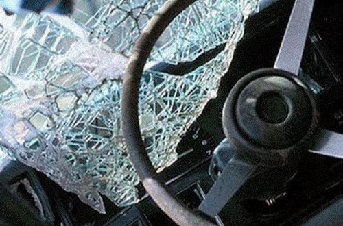 ABŞ səfirliyinə məxsus avtomobil Bakıda qəza törətdi