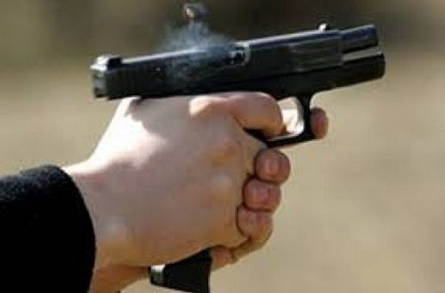 Bakıda atışma: Polis idarəsinin rəis müavini yaralandı