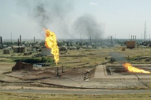 İraq qoşunları Kərkükdə qaz yatağını nəzarətə götürdü