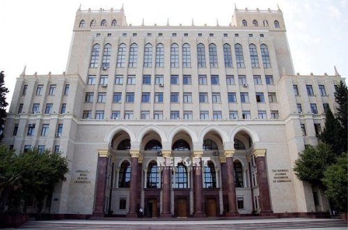 AMEA-da qalmaqal: Bir institut digərini ittiham edir