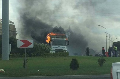 Bakıda “Shacman” yandı - Video