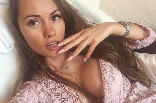 11 yaşlı oğul anasının biabırçı formada ölümündən xəbərsizdir - FOTO