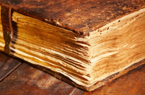 AMEA: İmadəddin Nəsiminin iki əlyazma divanının surəti əldə edildi