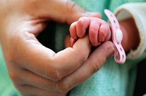 Ana ölümlərinin əsas səbəbləri açıqlandı