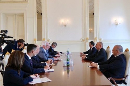 Prezident Polşanın xarici işlər nazirini qəbul etdi — YENİLƏNİB