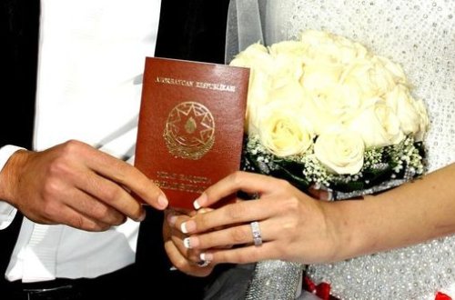 Nazir müavini: Hotellərin nikah kağızı tələb etməsi qanunsuzdur