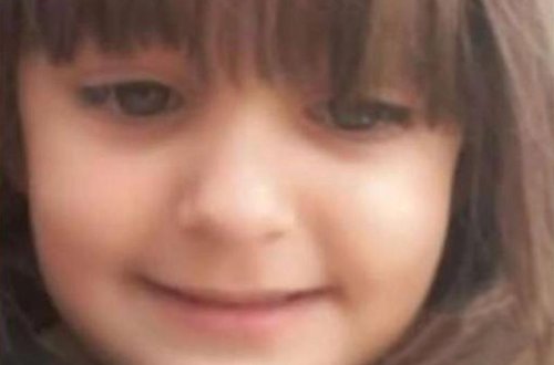 146 kiloqram çəkisi olan qadın 9 yaşlı uşağın üstünə oturaraq onu öldürdü - VİDEO