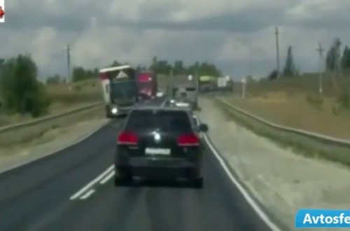 Əks yol çıxdı, dəhşətli qəzaya səbəb oldu – VİDEO