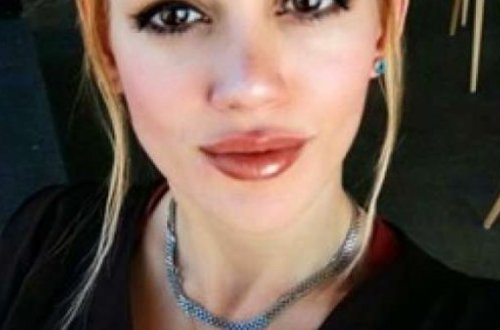 Əzələləri ilə hamını özünə heyran edən türk qızı - FOTOLAR