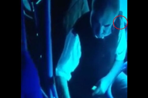 Bakıda avtobusdan oğurluq kameraya düşdü - VİDEO