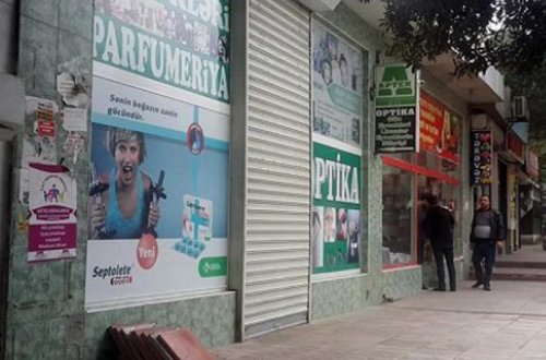 Bakının mərkəzində yeniyetmələrə narkotik satılırmış? - VİDEO - FOTO