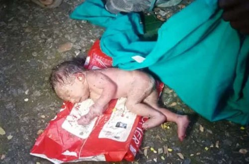 DƏHŞƏT: Körpəni qız olduğu üçün zibil qabına atdılar - FOTOLAR