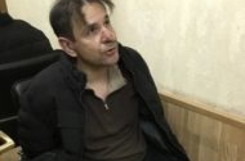 “Exo Moskvı”nın aparıcısını bıçaqlayan həbs edildi