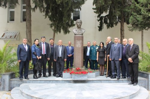 Nəsimi rayonunda Milli Qəhrəman Yusif Mirzəyevin xatirəsinə həsr olunmuş tədbir keçirilib
