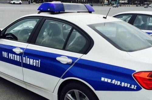 Şamaxıda yol polisi siqaret çəkən sürücünü döyüb - İddia