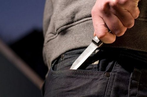 Əmircanda 44 yaşlı kişinin qulağını kəsdilər