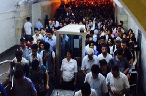 “Bakı Metropoliteni”ndə problem: Qatarlar gecikir