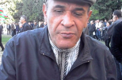 Milli Şuranın mitinq fırıldağı ifşa olundu: “20 manat veriblər, gəlmişəm” – VİDEO