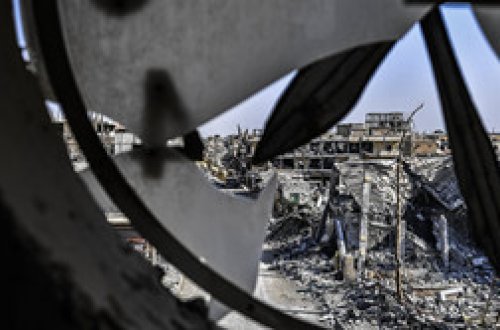 Koalisiya qüvvələri Suriyada İŞİD-in yeni qalasına hücuma hazırlaşır