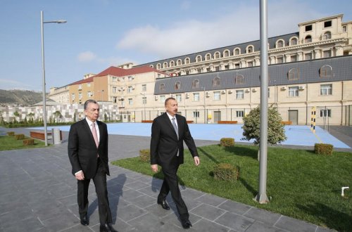 Prezident İlham Əliyev Bakıda yeni istifadəyə verilən idman və istirahət parkında yaradılan şəraitlə tanış olub - FOTO