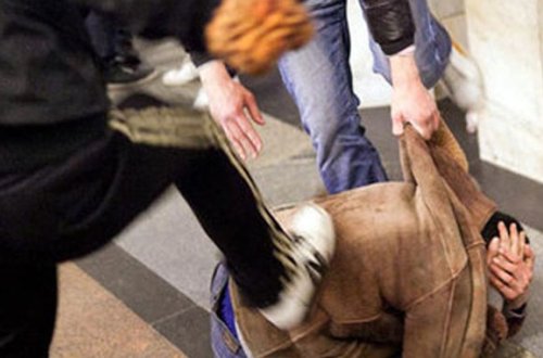 Mingəçevir sakinini bir neçə nəfər döydü