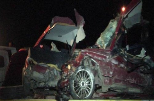 Gəncədə ağır qəza: Ölənlər var – YENİLƏNİB + FOTO