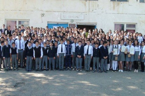 Cəbhəyanı bölgələrin orta məktəblərində keçirilən inşa müsabiqəsi başa çatdı.