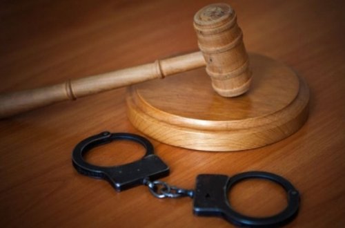 Söyüşə görə adam öldürdü - 19 il iş istənildi