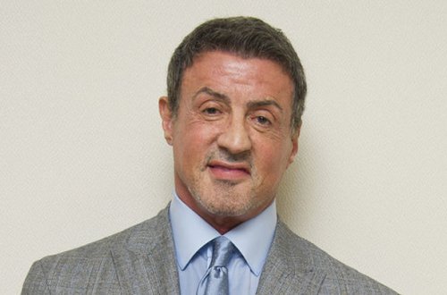 Silvester Stallone cinsi zorakılıqda ittiham olunur